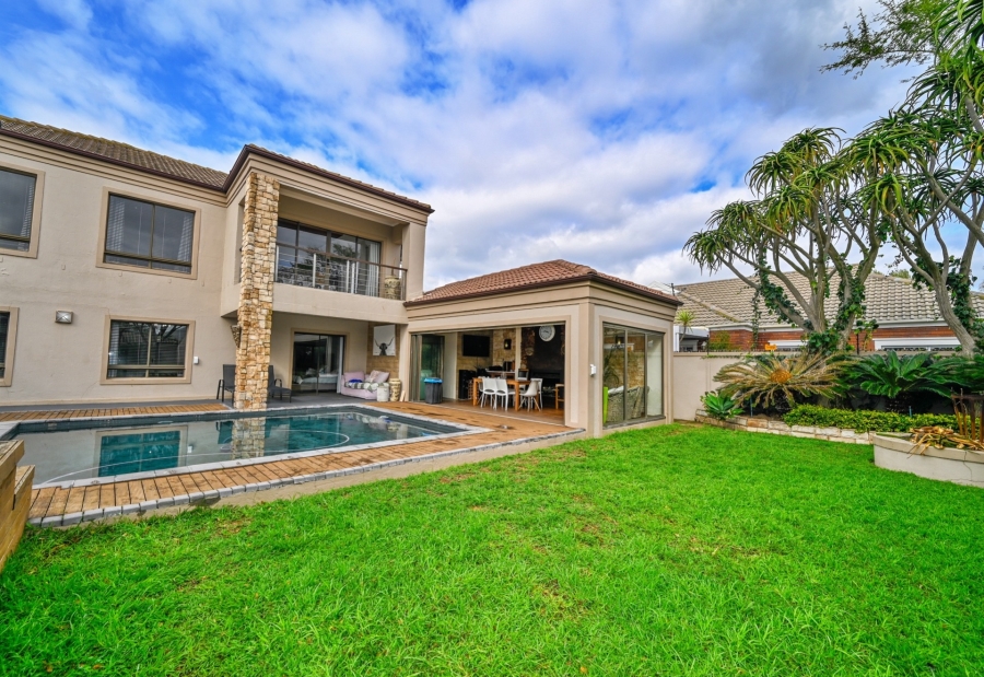 5 Bedroom Property for Sale in Vierlanden Western Cape